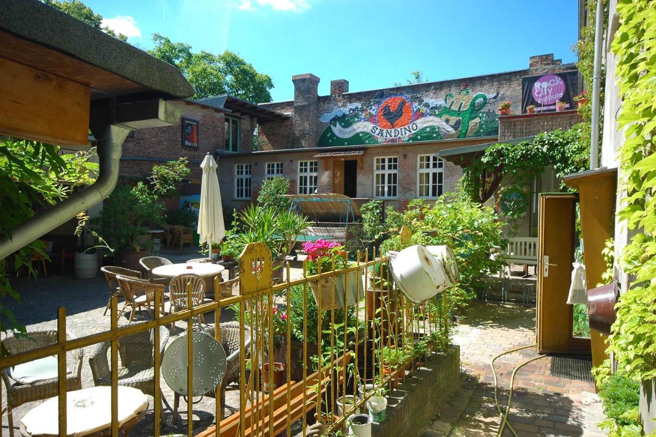 Sandino Hostel - Solo Traveler Sanctuary Berlin Exterior photo